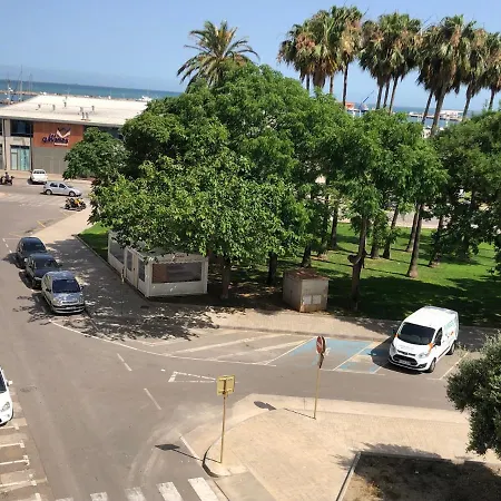 شقة Views Across Ports And Beaches ليدز